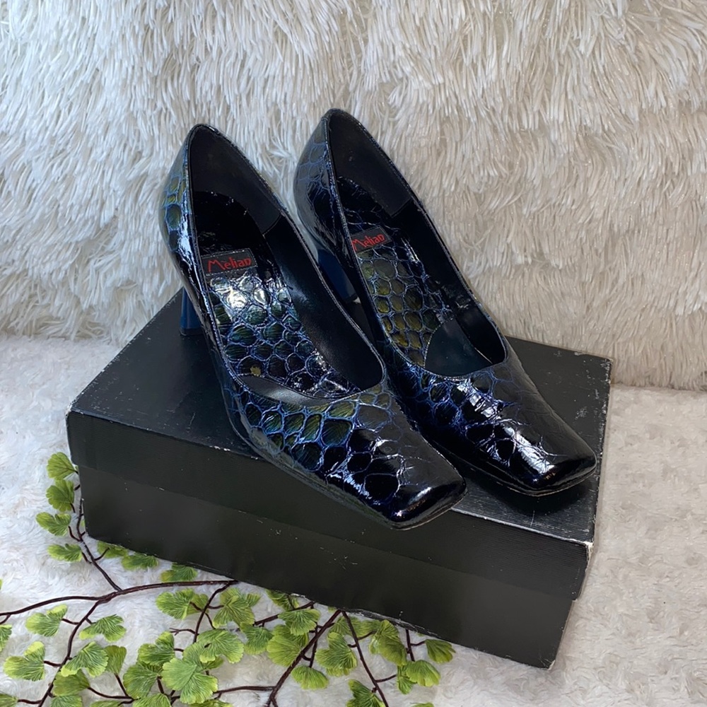 Woman-Paul Melian heels